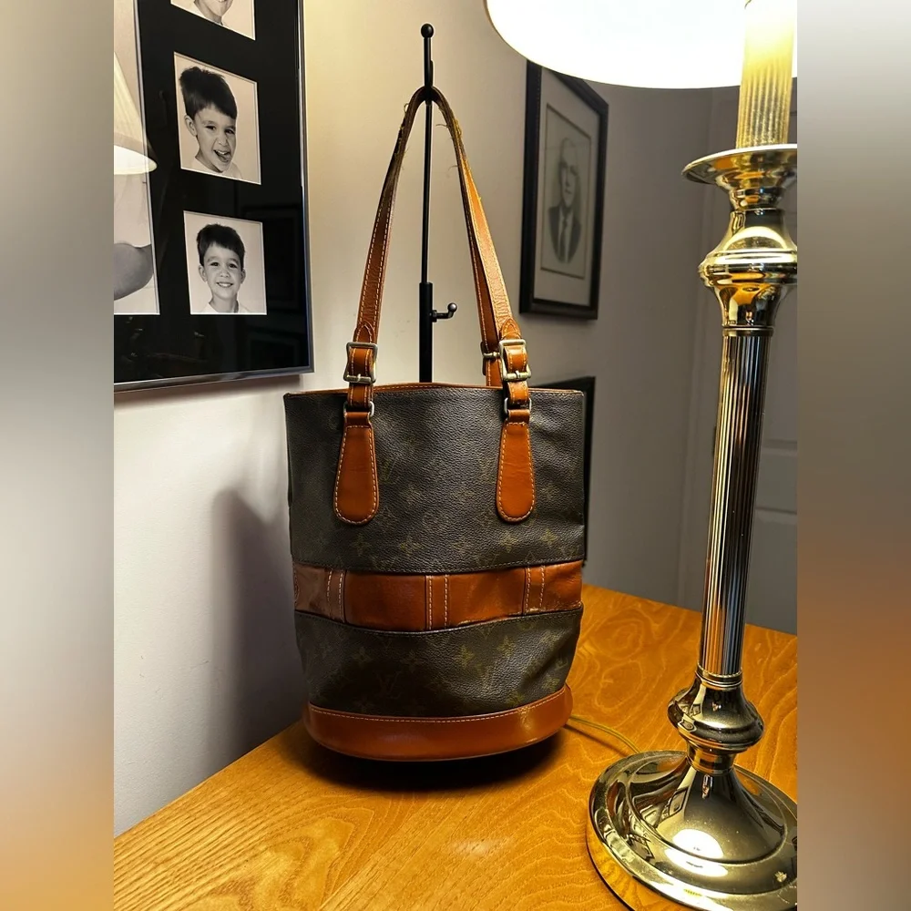 Louis Vuitton 70s Era Vintage Brown Monogram Bucket Bag - Picture 2 of 14